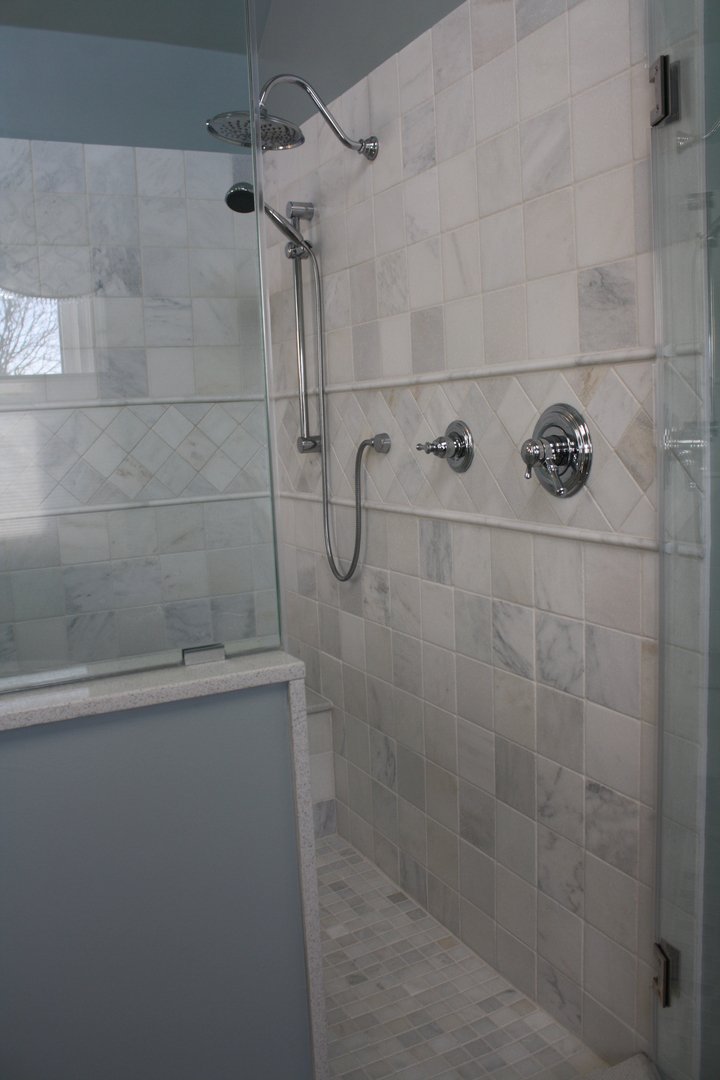 MacCord Family Builders bathroom renovation 40